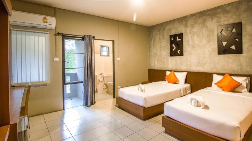 B2 Santitham Hotel Chiang Mai Exterior foto