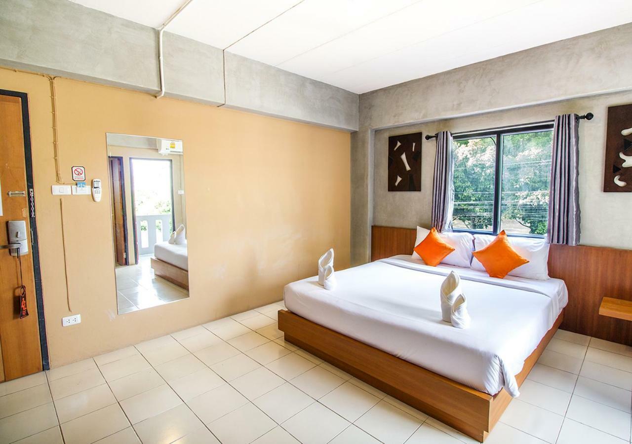 B2 Santitham Hotel Chiang Mai Exterior foto